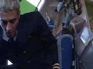 Difícil sexo com muito quente stewardesses