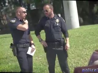 Spelen jongen politie homo sexy neuken video- xxx